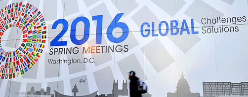 Polemika mes Fondit Monetar Ndërkombëtar dhe Bankës Botërore