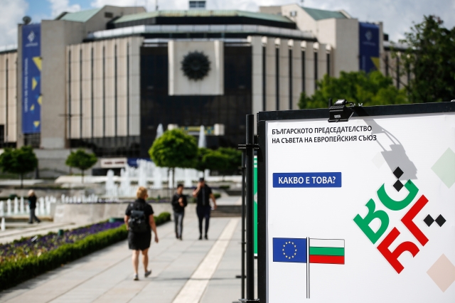 Çfarë pritet të diskutohet në Samitin BE-Ballkani Perëndimor në Sofje